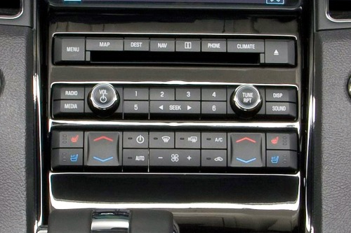 2010 Ford Taurus SHO Sedan Center Console