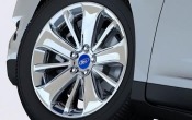 2012 Ford Taurus Limited Wheel Detail