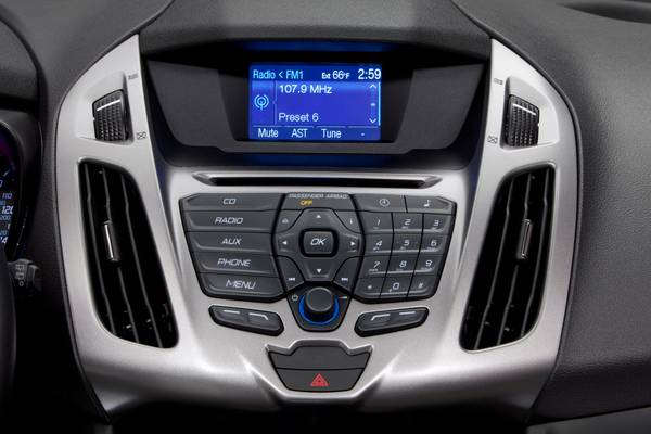 2017 Ford Transit Connect Wagon XLT w/Rear Liftgate LWB Passenger Minivan Center Console