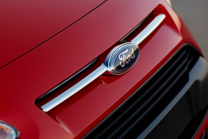 2018 Ford Transit Connect Passenger Minivan Front Badge