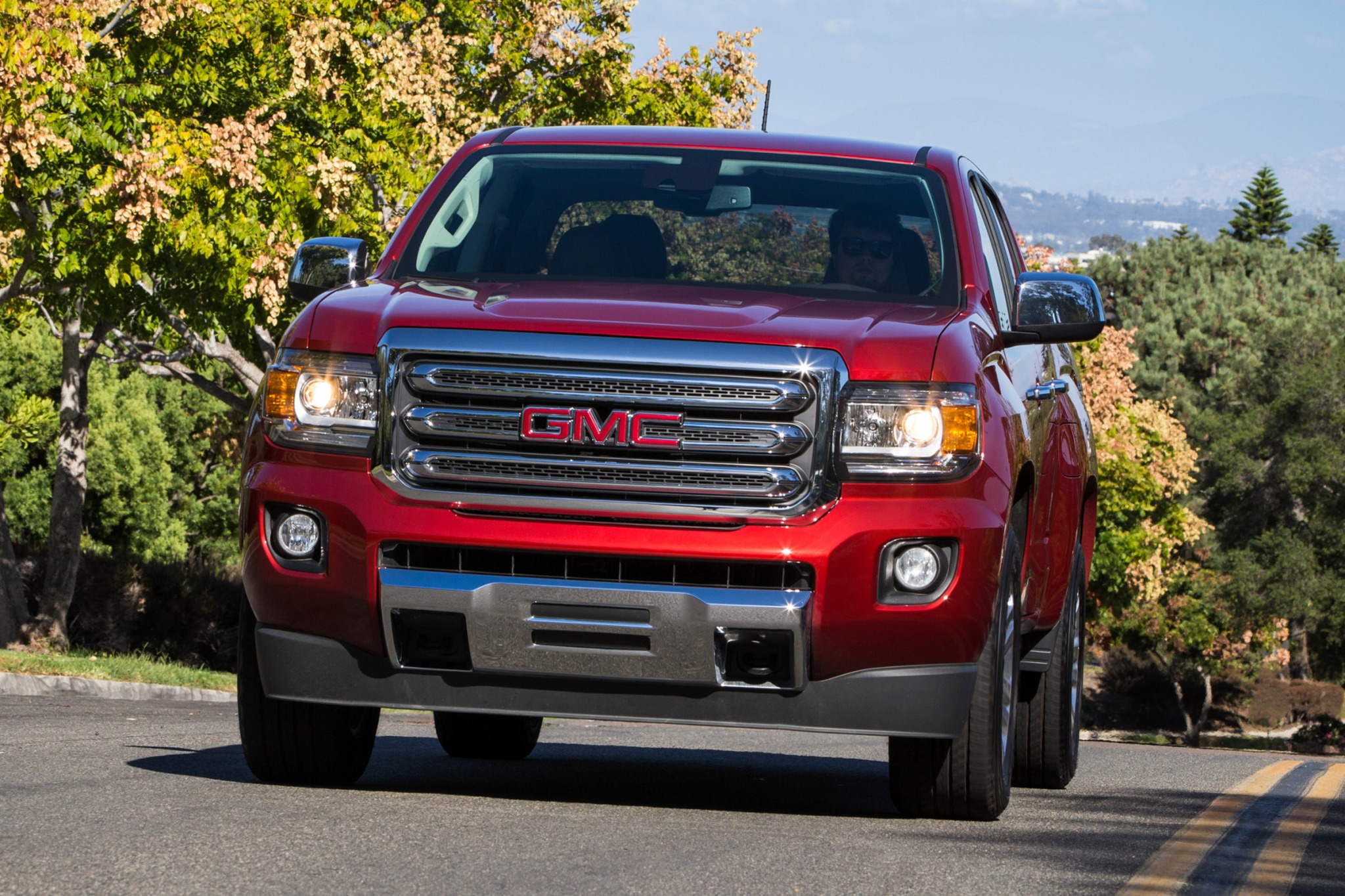 2015 GMC Canyon SLE Crew Cab Pickup Exterior