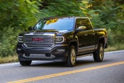 2017 GMC Sierra 1500 Denali Crew Cab Pickup Exterior