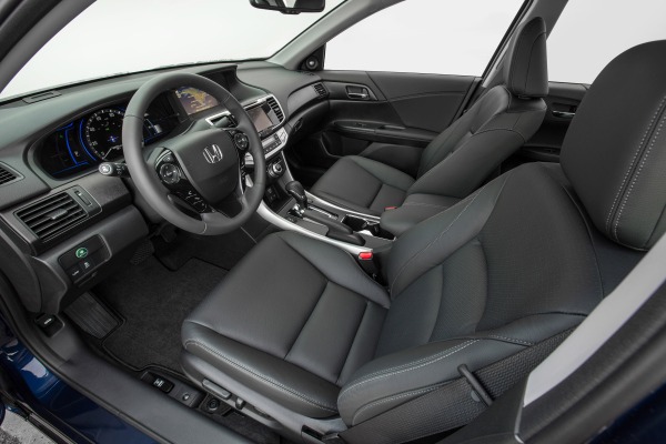 2015 Honda Accord Hybrid Touring Sedan Interior