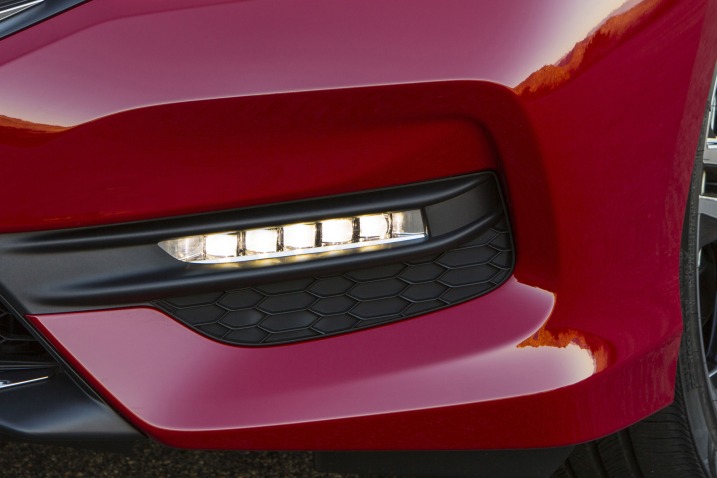 2016 Honda Accord Sport Sedan Fog Light