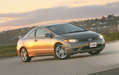 2006 Honda Civic Si 2dr Coupe w/Summer Tires Shown