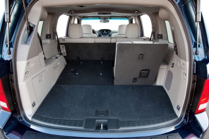 2013 Honda Pilot Touring 4dr SUV Cargo Area