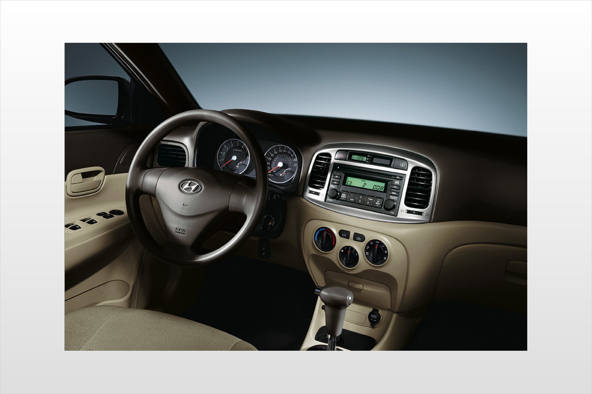 2010 Hyundai Accent GLS Sedan Interior