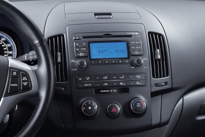 2013 Hyundai Elantra GLS Sedan Center Console