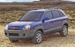 2005 Hyundai Tucson 4dr SUV Shown
