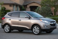2010 Hyundai Tucson Limited 4dr SUV Exterior