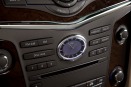 2013 Infiniti QX QX56 4dr SUV Center Console