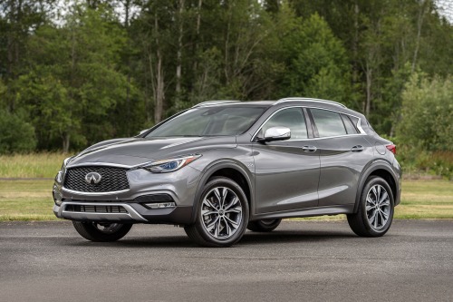 2017 INFINITI QX30 Premium 4dr SUV Exterior Shown