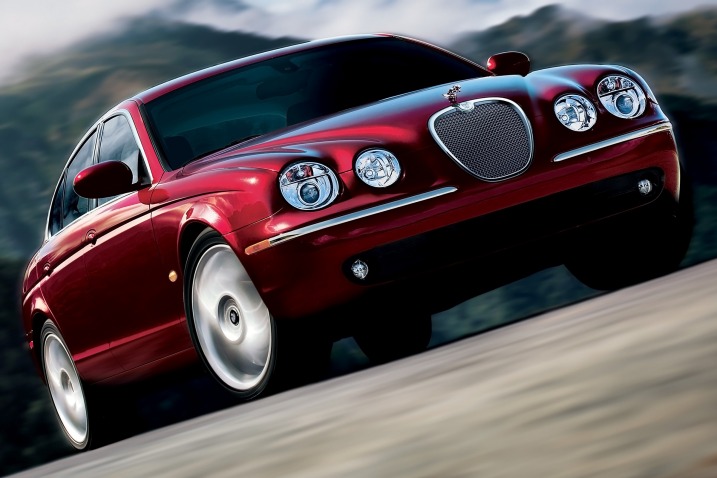 2007 Jaguar S-Type 4.2 Sedan Exterior
