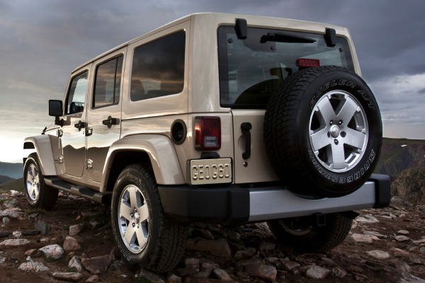 2012 Jeep Wrangler Unlimited Sahara Convertible SUV Exterior