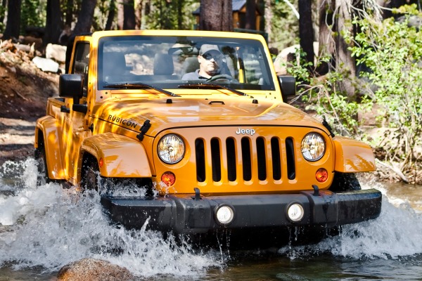 2013 Jeep Wrangler Rubicon Convertible SUV Exterior