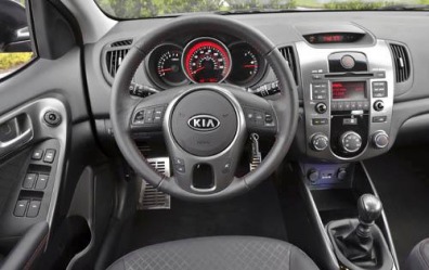 2012 Kia Forte SX Dashboard