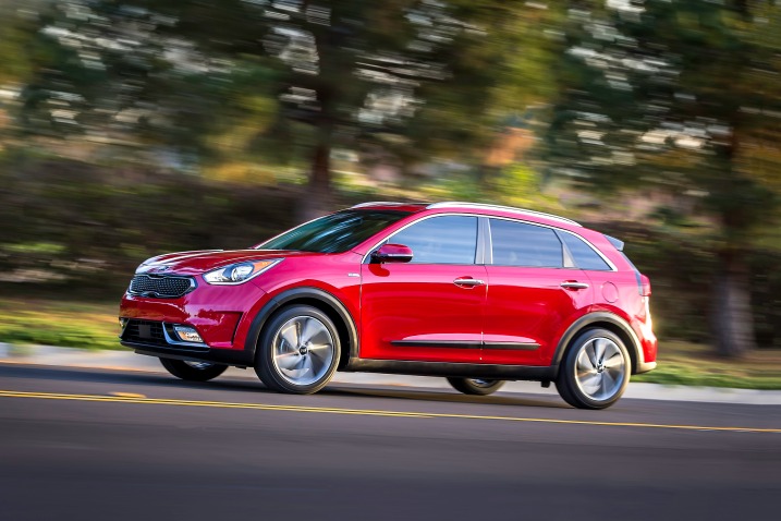 2017 Kia Niro Touring 4dr SUV Exterior Shown