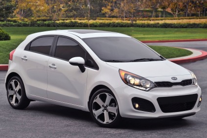 2015 Kia Rio SX 4dr Hatchback Exterior Shown