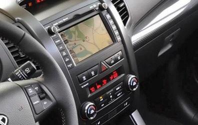 2012 Kia Sorento SX Center Console