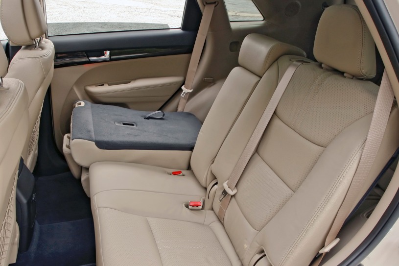 2013 Kia Sorento EX 4dr SUV Rear Interior