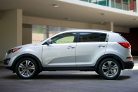 2014 Kia Sportage EX 4dr SUV Profile Shown