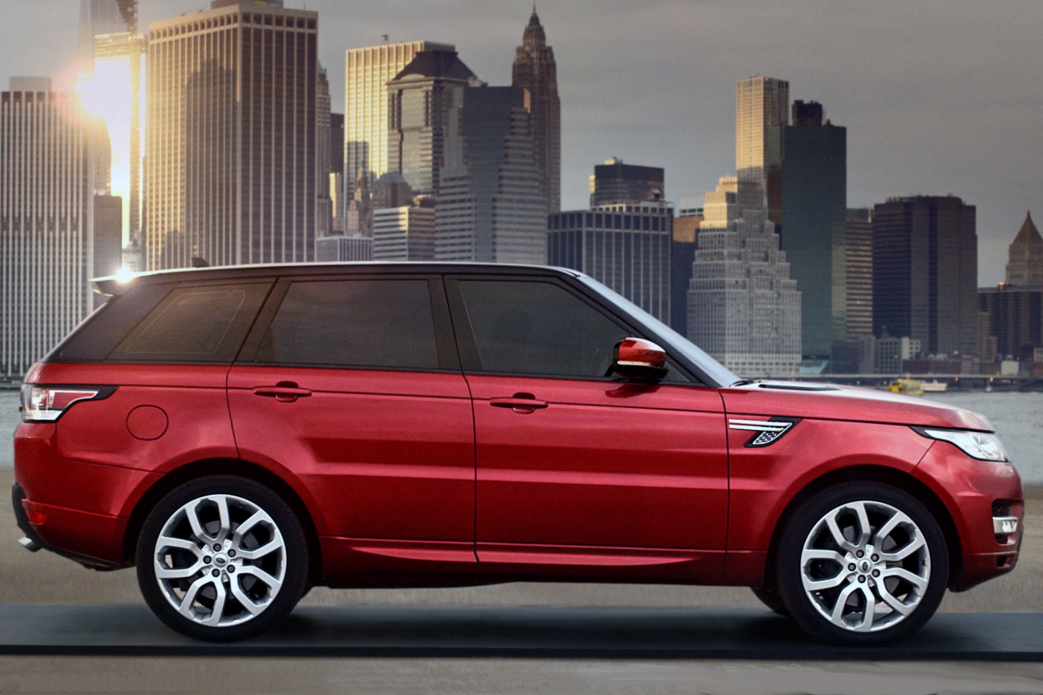 2016 Land Rover Range Rover Sport HSE 4dr SUV Exterior Shown