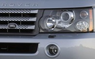 2008 Land Rover Range Rover Sport Supercharged Front Grille and Badging