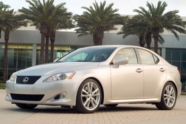 2007 Lexus IS 350 Sedan Exterior