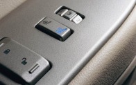2005 Lincoln LS Available Climate-Controlled Seats
