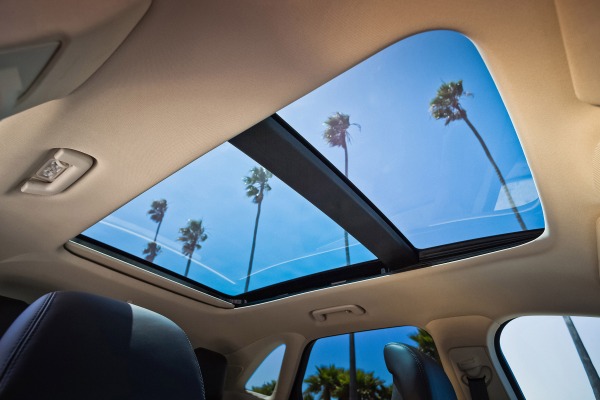 2016 Lincoln MKC Select 4dr SUV Interior Detail