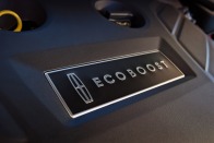2016 Lincoln MKC Select 4dr SUV 2.0L I4 Turbo Engine
