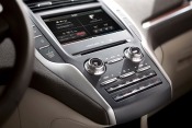 2017 Lincoln MKC Select 4dr SUV Center Console