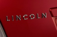 2010 Lincoln MKS Sedan Rear Badge