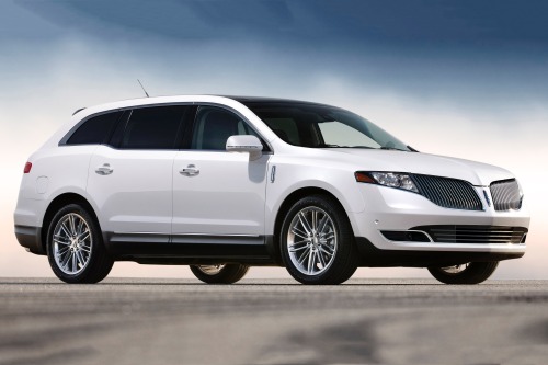2014 Lincoln MKT Wagon Exterior