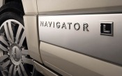 2007 Lincoln Navigator L Luxury Side Badging