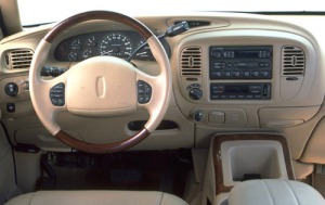 2000 Lincoln Navigator 4dr SUV