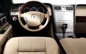 2005 Lincoln Navigator Ultimate Interior