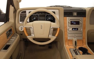 2008 Lincoln Navigator Luxury Dashboard Shown