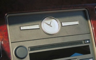 2004 Lincoln Town Car Center Console