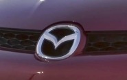 2010 Mazda CX-7 Front Grille and Badging