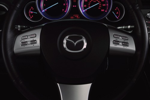 2009 Mazda Mazda6 s Grand Touring Sedan Steering Wheel Detail