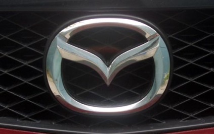 2003 Mazda Protege Front Badging