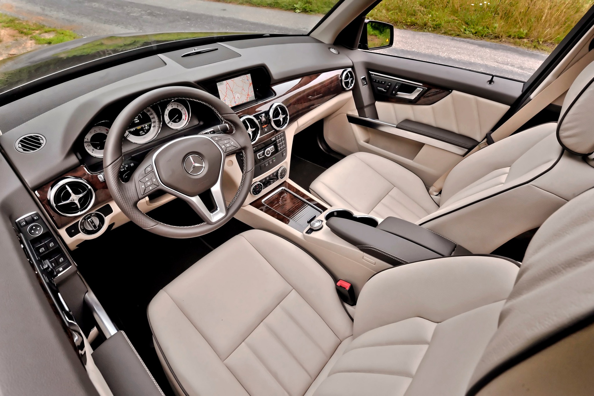 2013 Mercedes-Benz GLK-Class GLK350 4MATIC 4dr SUV Interior