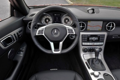 2013 Mercedes-Benz SLK-Class SLK350 Convertible Dashboard
