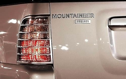 2010 Mercury Mountaineer Premier Rear Badging