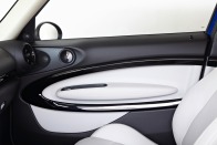2013 MINI Cooper Paceman S ALL4 2dr Hatchback Interior Detail