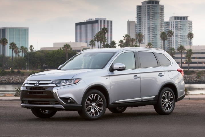 Mitsubishi Outlander GT 4dr SUV Exterior Shown