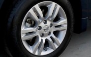 2012 Nissan Altima 2.5 SL Wheel Detail Shown