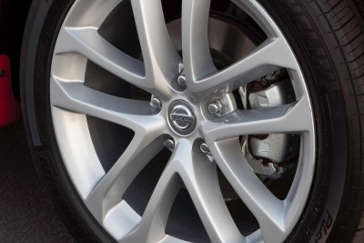 2013 Nissan Altima Coupe Wheel