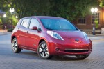 2017 Nissan Leaf SL 4dr Hatchback Exterior Shown